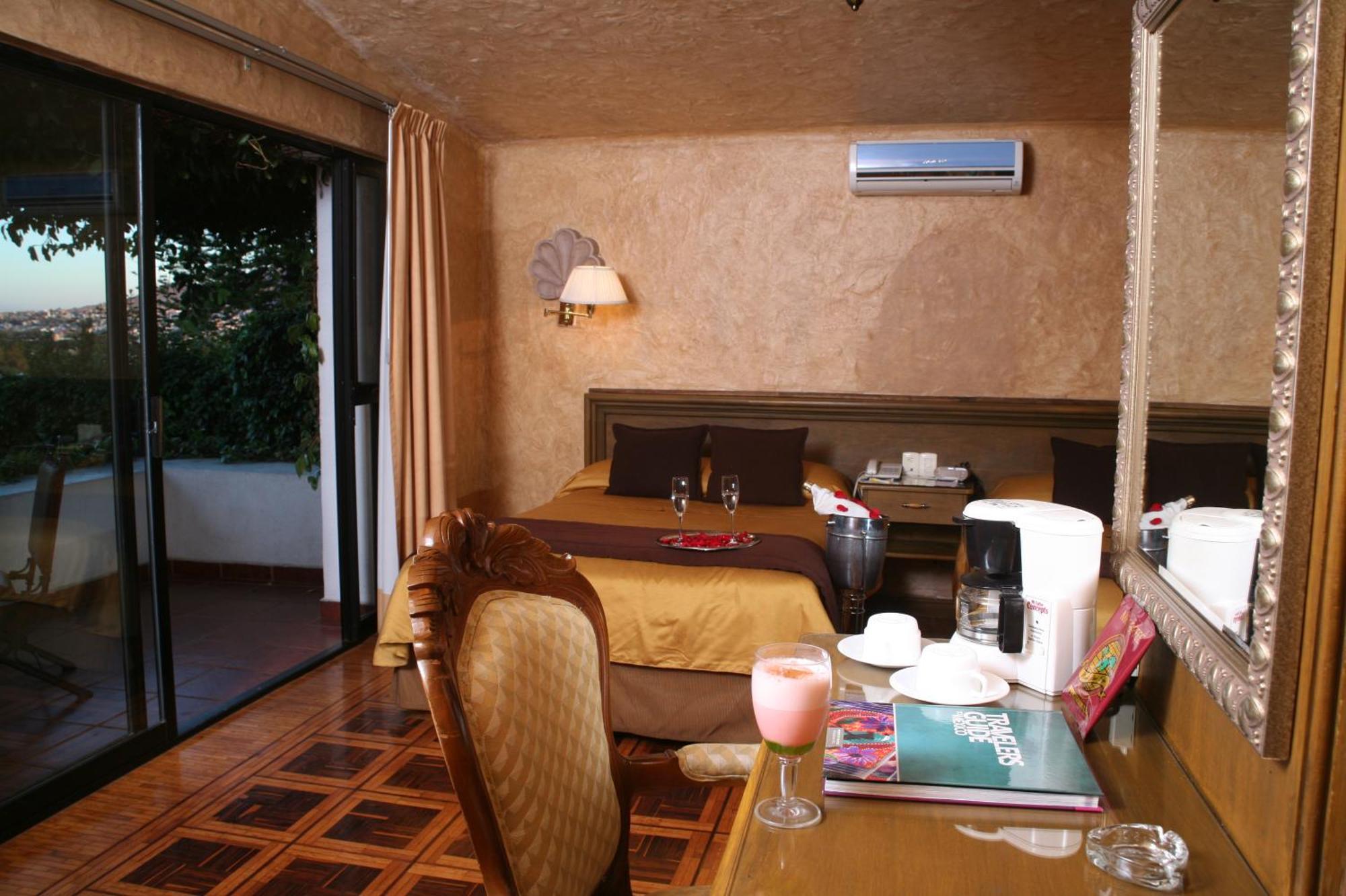 Casa De La Loma Otel Morelia Dış mekan fotoğraf